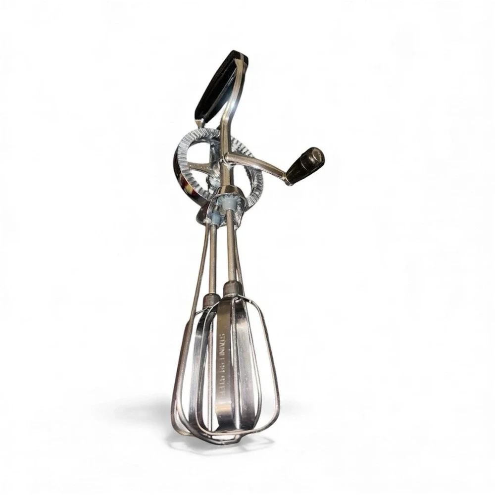 Vintage Ecko Best Hand Held Mixer Egg Beater Black‎ Handle Stainless Steel